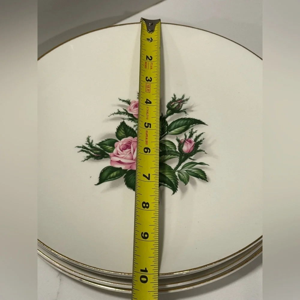 Royal China elegant cream